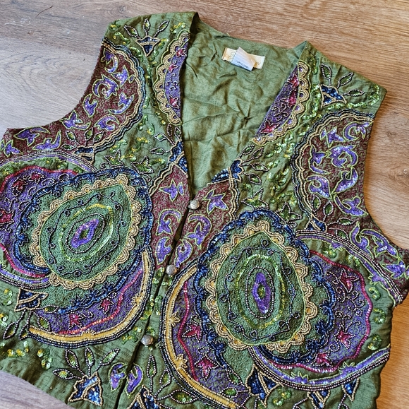 Vintage Other Destination 100% Silk Intricately Beaded Vest Womens size Large - Picture 4 of 14